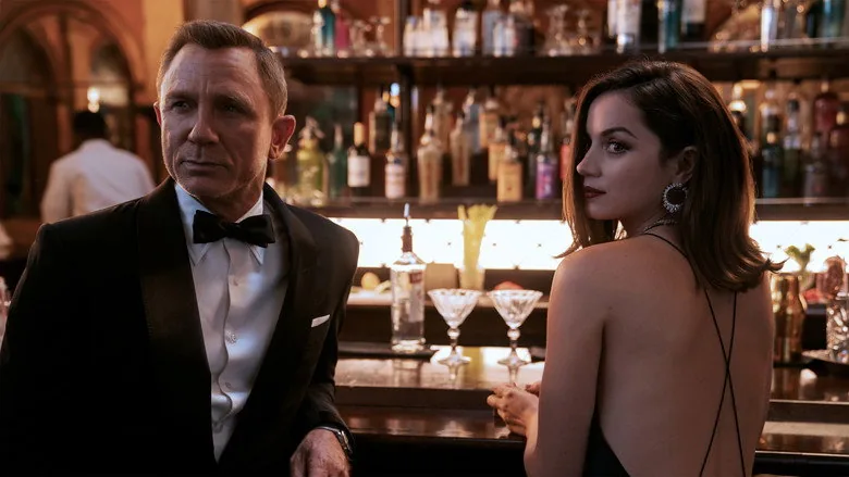 James Bond: Ölmek İçin Zaman Yok sahne 3